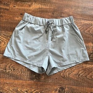 Women’s Lululemon Dupe Shorts